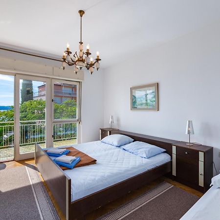 Mica Apartment Криквеница Екстериор снимка