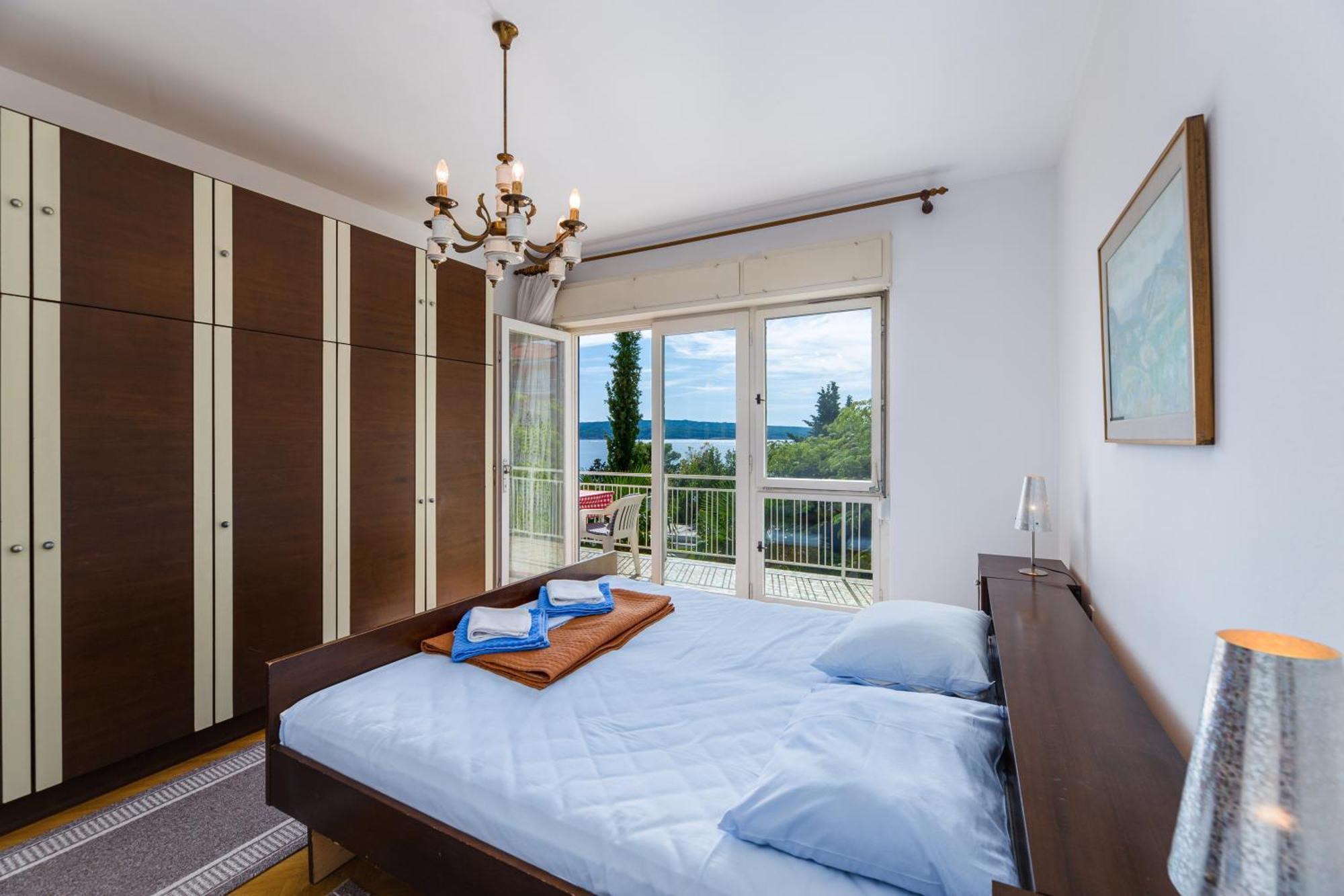 Mica Apartment Криквеница Екстериор снимка